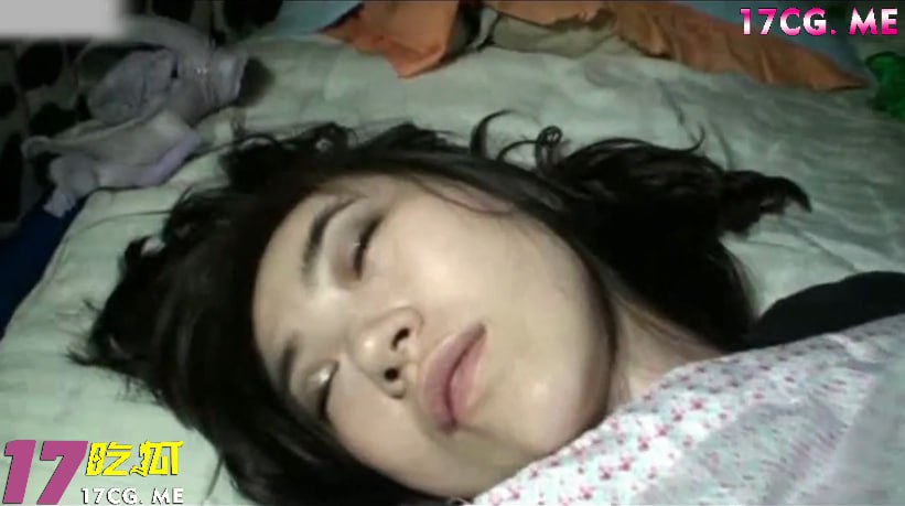 72212-2.jpg 72212-2.jpg