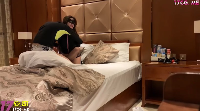 82501-2.jpg 82501-2.jpg