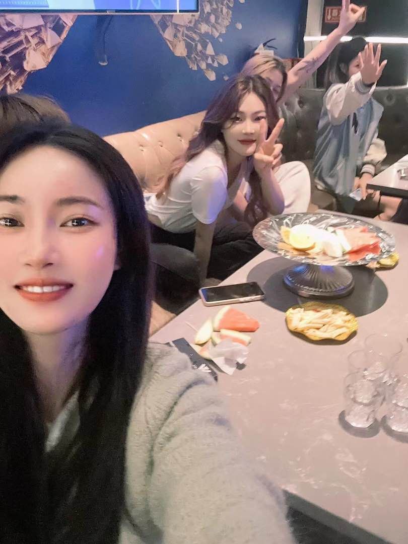 12-13-33-2.jpg 12-13-33-2.jpg